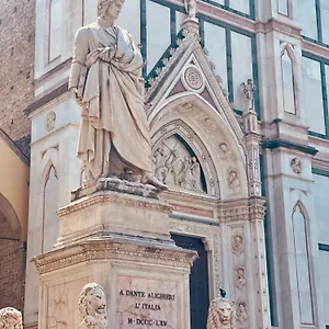https://magicflo-santa-croce-appartamento.it-tuscanyhotel.com